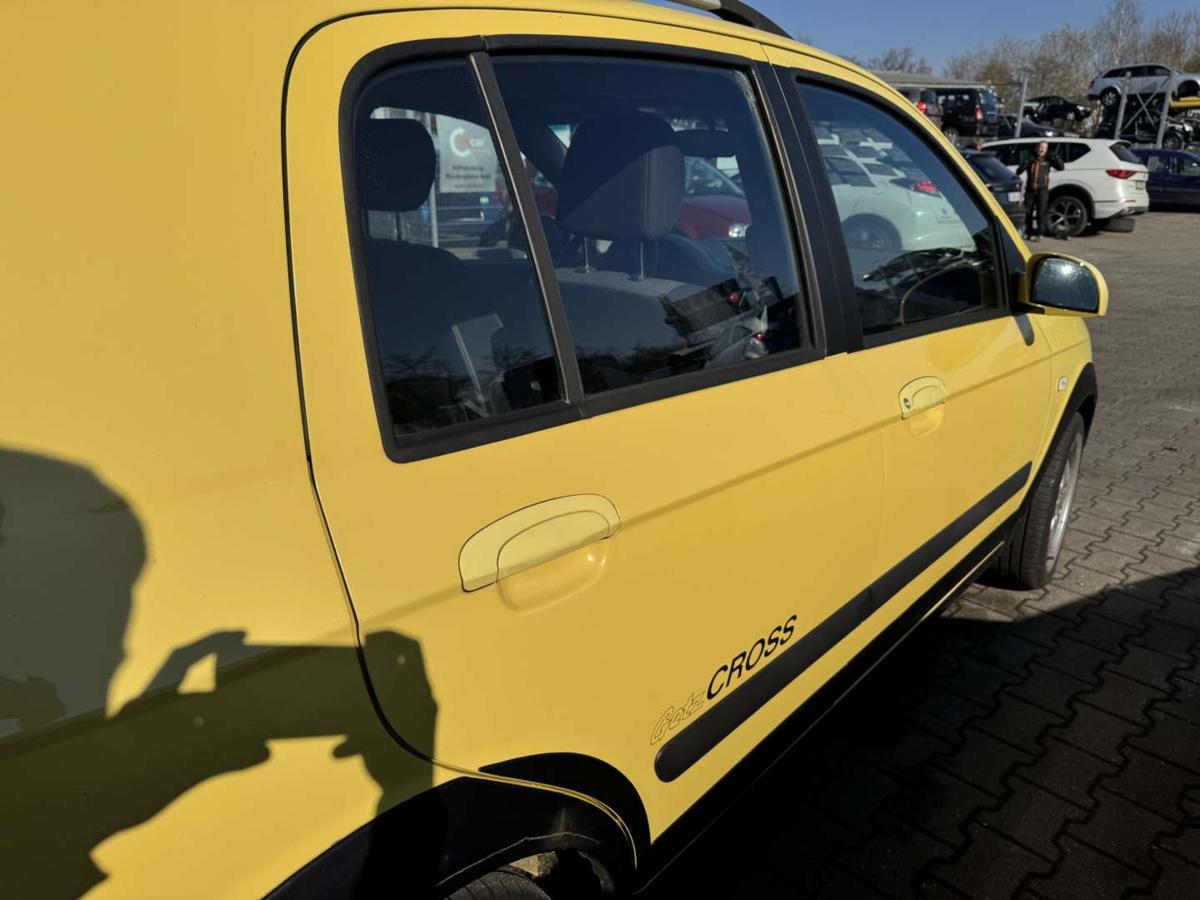 Hyundai Getz Cross original T&uuml;r hinten rechts 3W Willow Green Rohbau Bj.2008